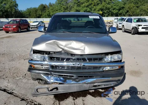 2002 Chevrolet Silverado C1500 from USA, damaged, VIN 2GCEC19T721421852